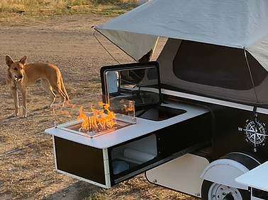 TAG-ALONG with Yakima Skyrise rooftop tent