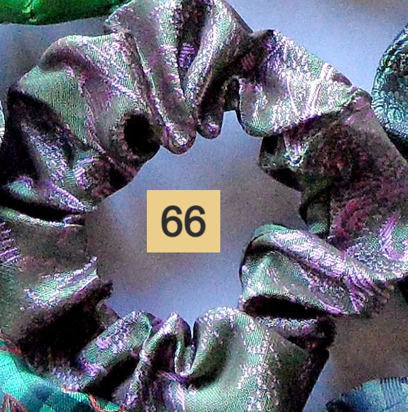 Thumbnail: Haargummi-Modelle grün