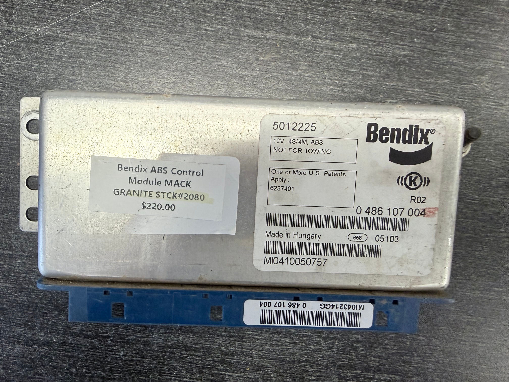 Bendix 5012225 ABS Control Module 0 486 107 004 Mack Granite 12V 4S/4M Used