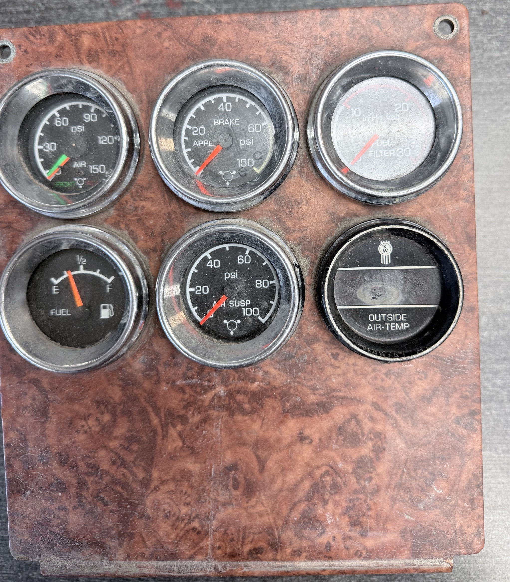 Kenworth T800 Auxiliary Gauge Panel Air Brake Fuel LPA-1058 OEM Used
