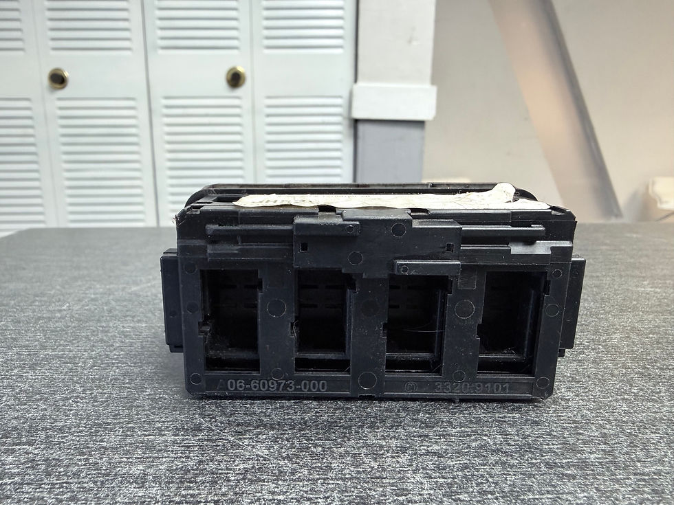 Thumbnail: Freightliner Cascadia 125 Dash Switch Panel Menu Mirror Heat Dome Utility Lamp O