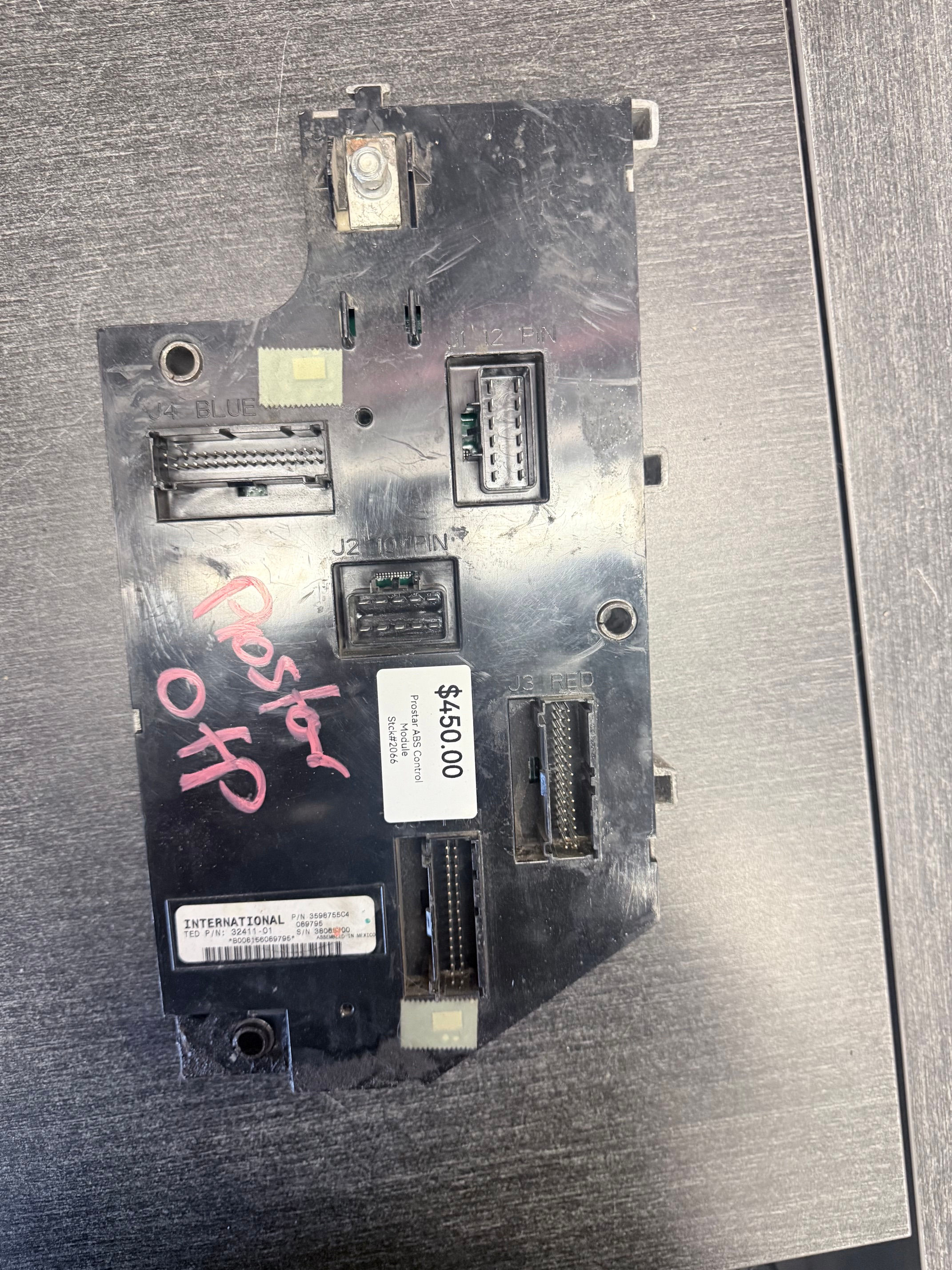 International ProStar ABS Control Module 3598755C4 TED 32411-01 OEM Used