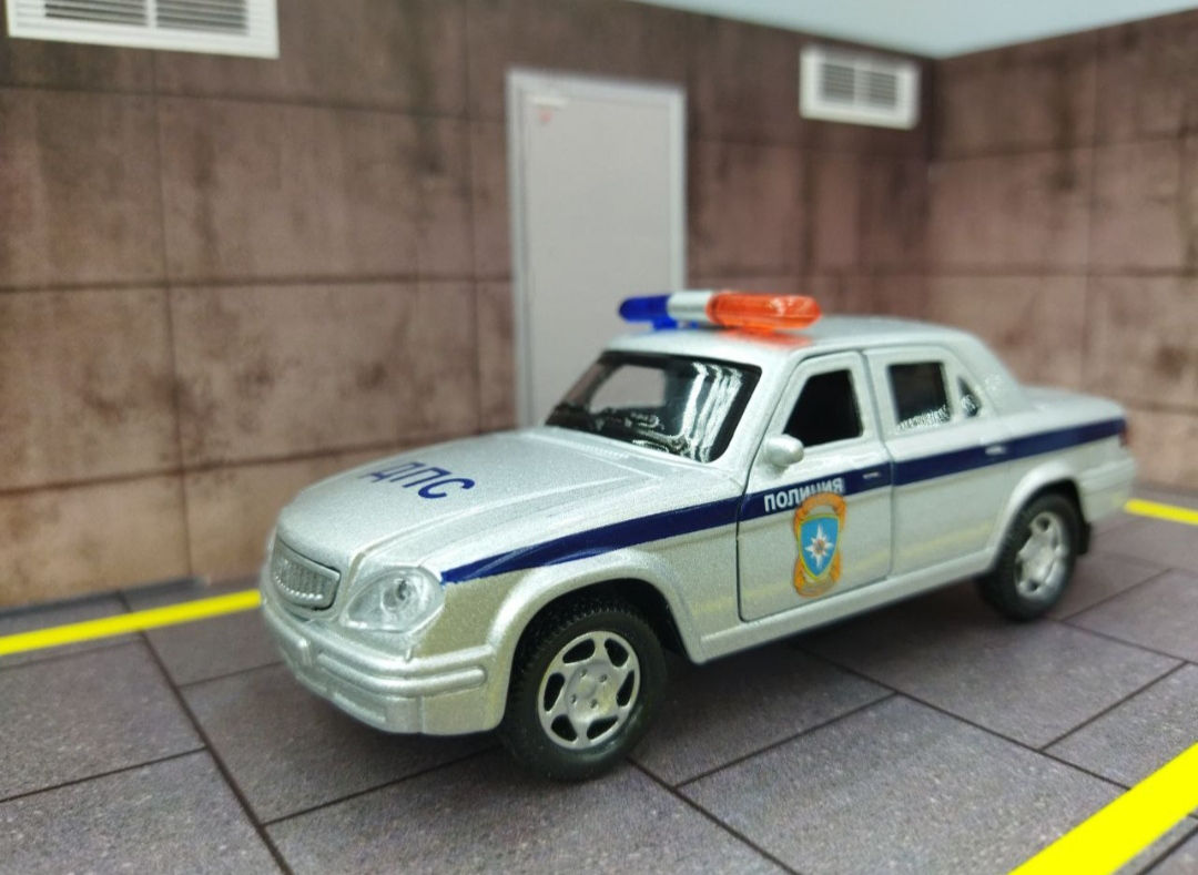 Մետաղյա մեքենա Gaz3110 վոլգա