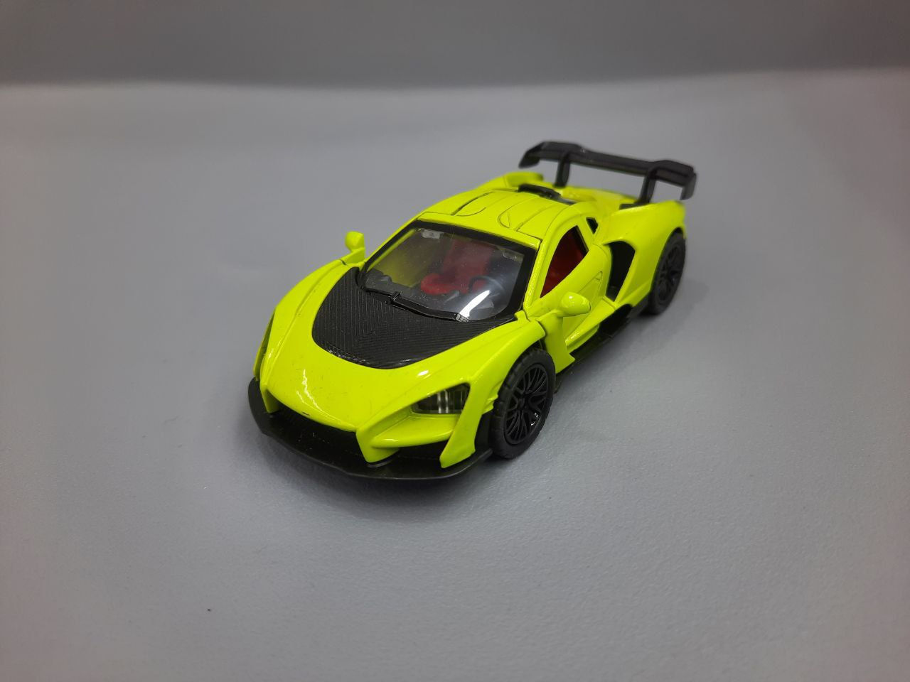 Մետաղյա մեքենա Ford GT կանաչ