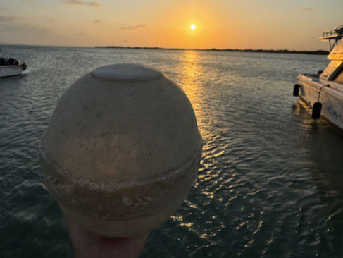 Urnas biodegradables para cenizas al mar: una forma de regresar a la naturaleza con respeto
