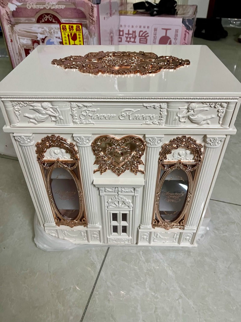 Thumbnail: Flower Knows Butterfly Cloud Box Strawberry Cupid Desktop Jewelry Empty Box Show