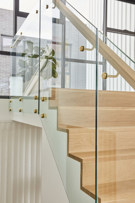 rm9-hallway-stairs-jimmy-tam-019jpe