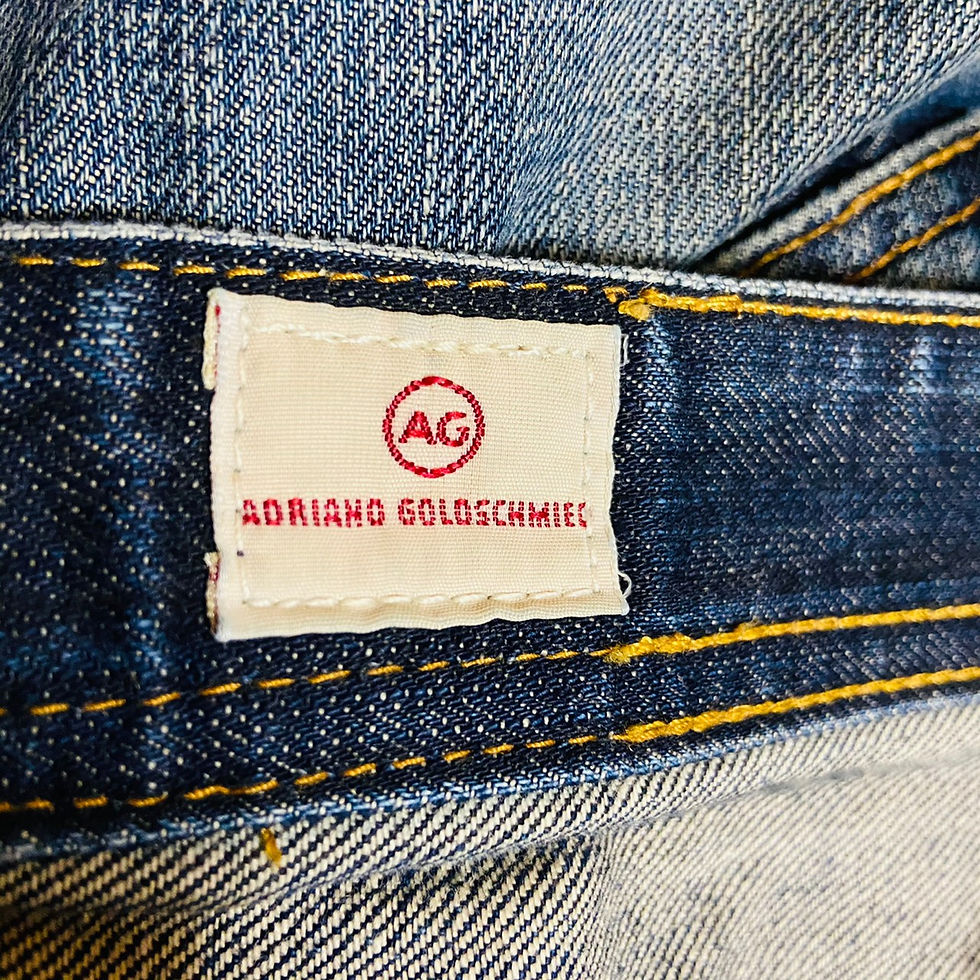サムネイル： ADRIANO GOLDSCHMIED