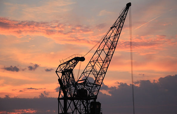 harbor-crane-1643476_1280.jpg