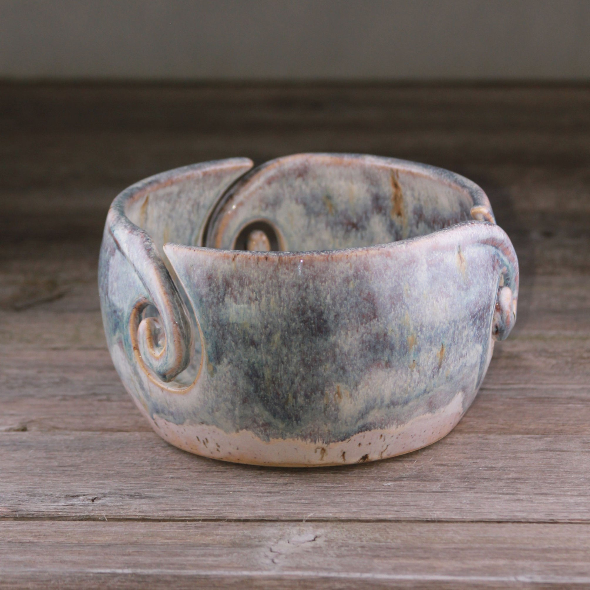 Crimson Maple Med Yarn Bowl 001
