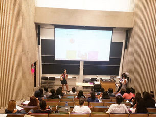 E-School for Girls | Social Media Day