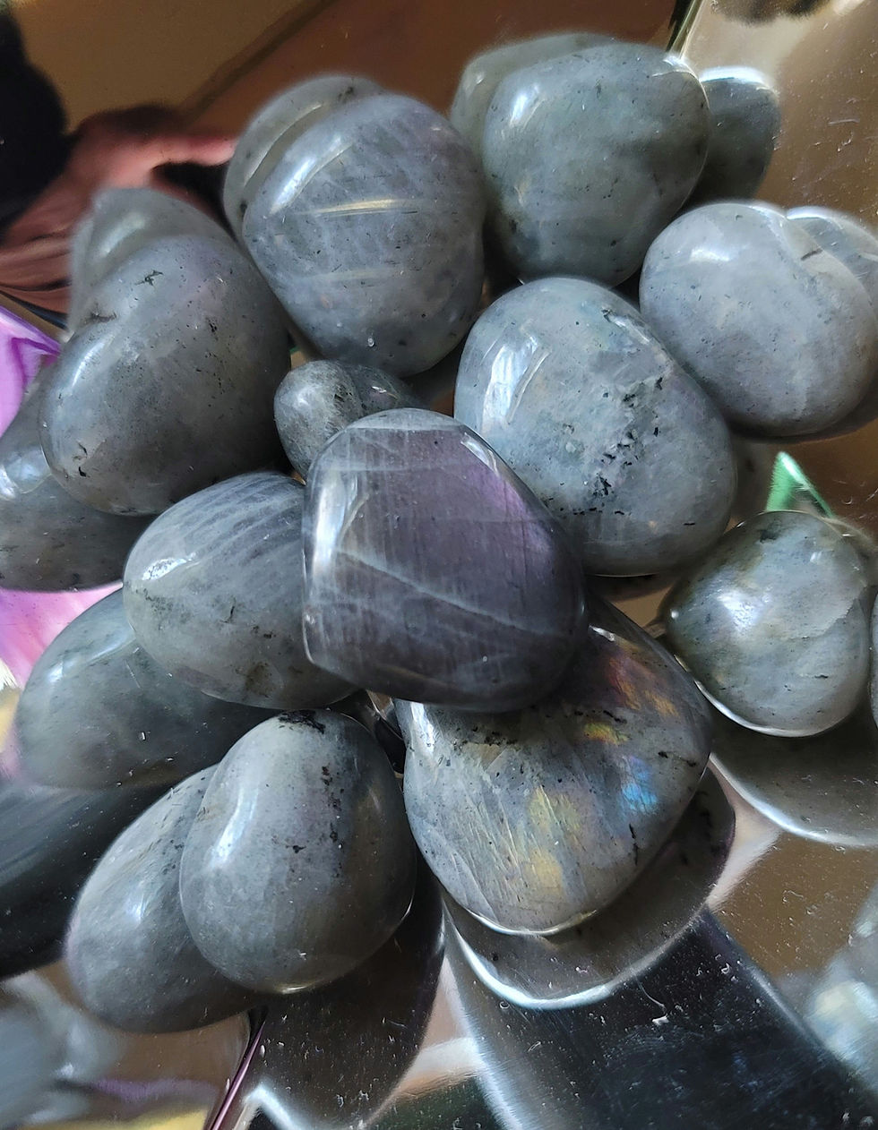 Thumbnail: Labradorite Tumbles