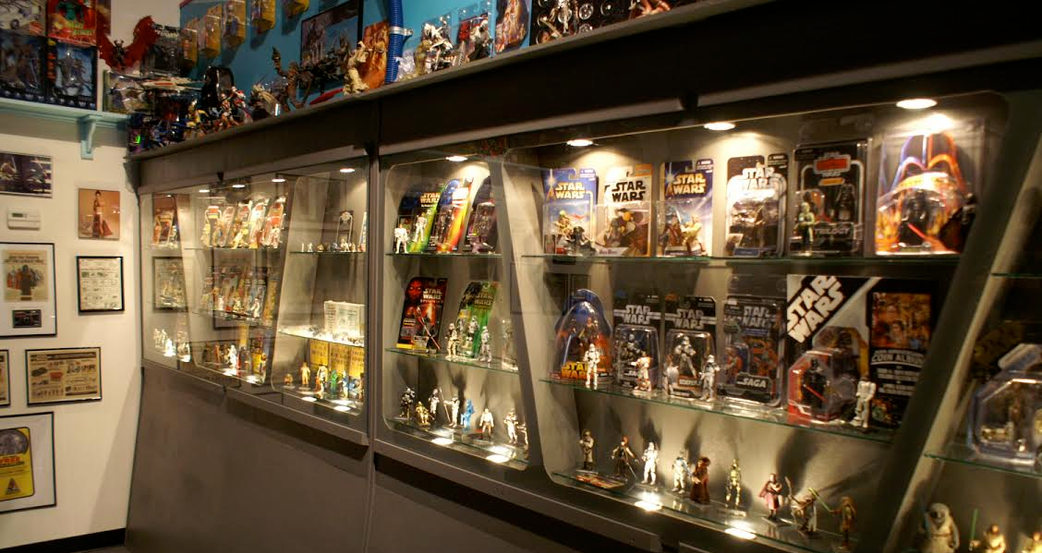 Toy and Action Figure Museum pictures