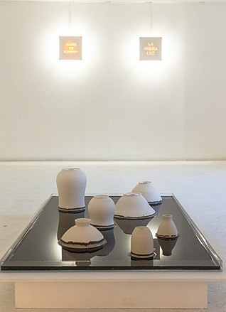 Ceramica y porcelana, Arte ceramica, arte porcelana, diseño porcelana, exhibicion porcelana