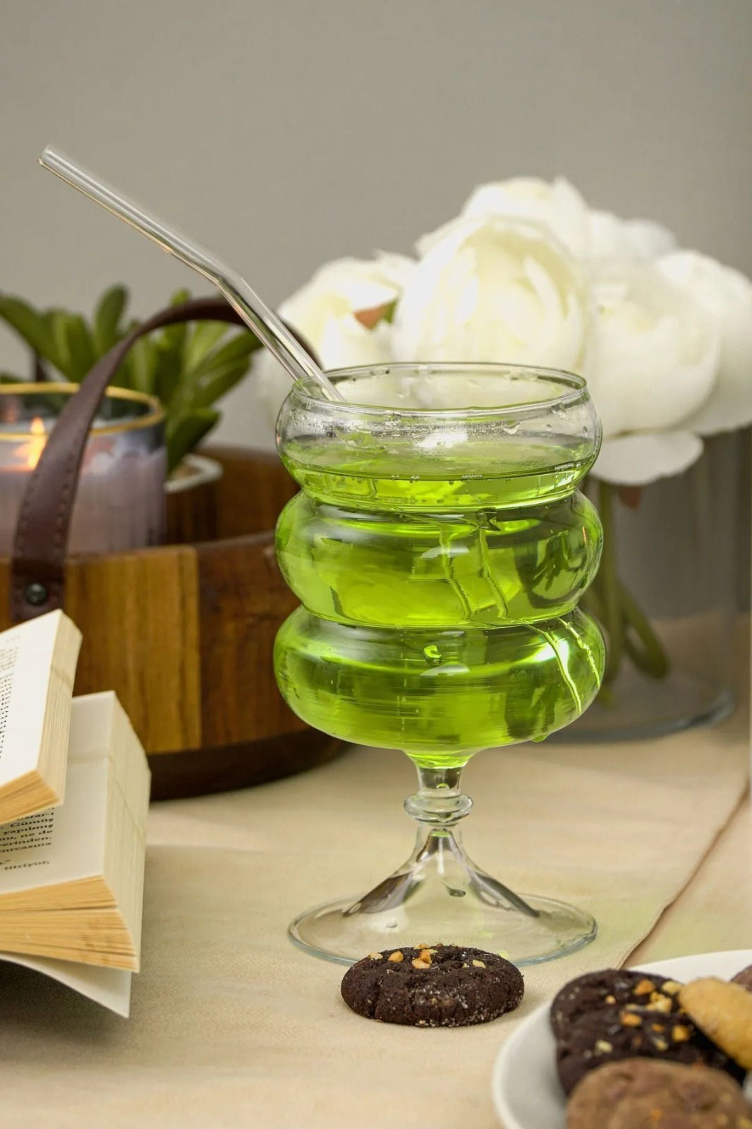 Hitzebeständiger Trinkglas im Spiralstil mit Strohhalm aus Borosilikatglas