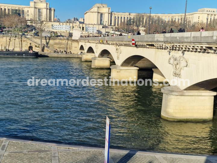 Thumbnail: Seine River Guided Cruise by Vedettes de Paris
