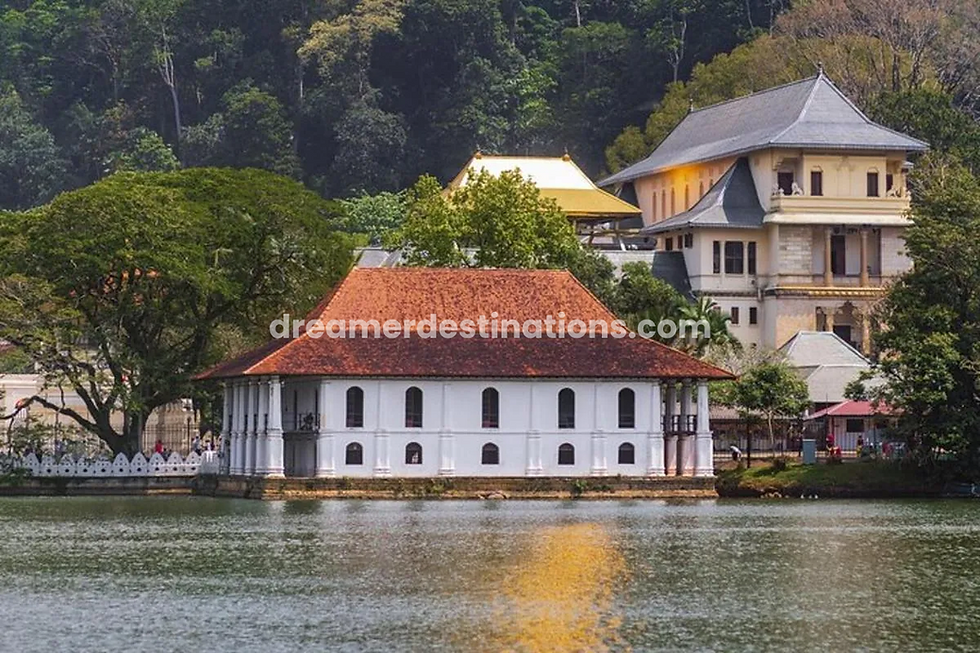 Thumbnail: 5 Days Private Tour of Sri Lanka with Transportation