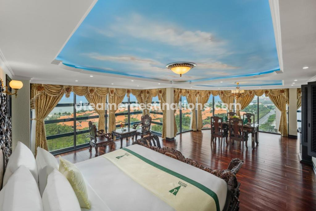 V-Hotel Da Nang Beach