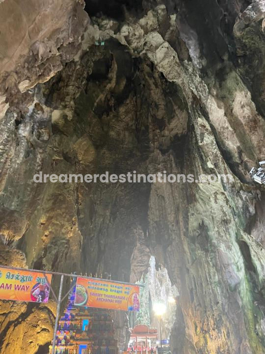 Thumbnail: Suburbs and Batu Caves Tour