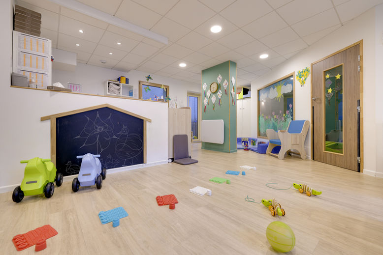 Salle de vie de la crèche Plume de Colombes