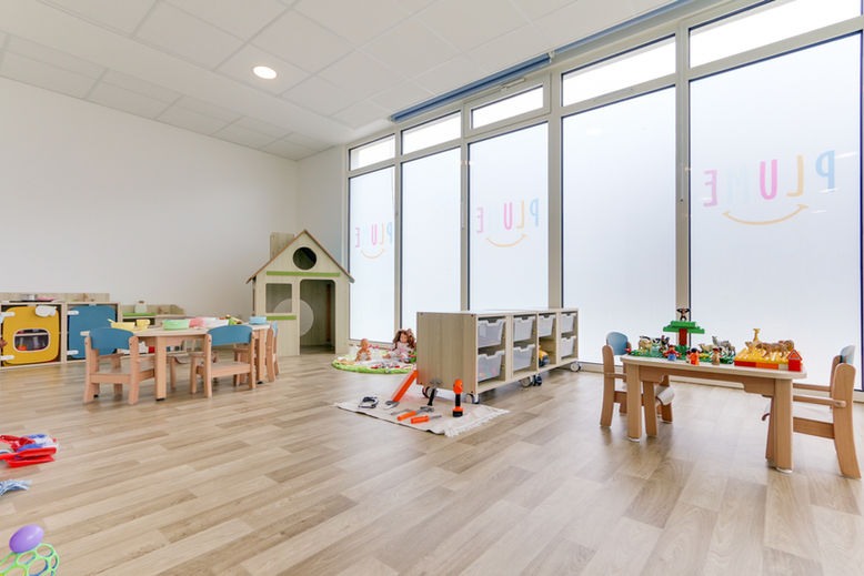 Différents jeux de la crèche de Villepreux ainsi que la cabane et la petite cuisine