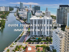 Vue aérienne des immeubles résidentiels et condominiums en bord de mer à Miami Beach, le long de l’Intracoastal Waterway en Floride.
