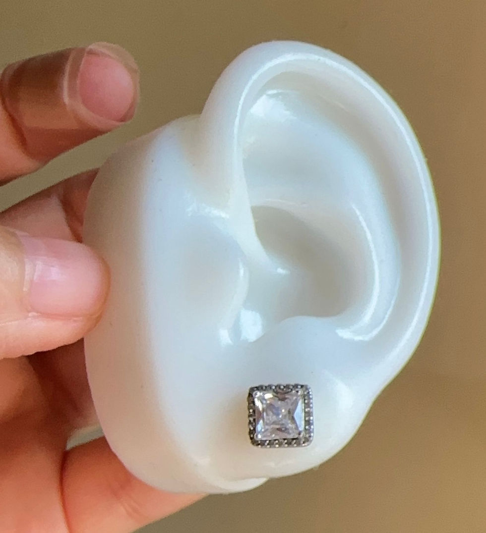 Miniatura: Aretes topos cuadrados enjoye alrededor plata 925