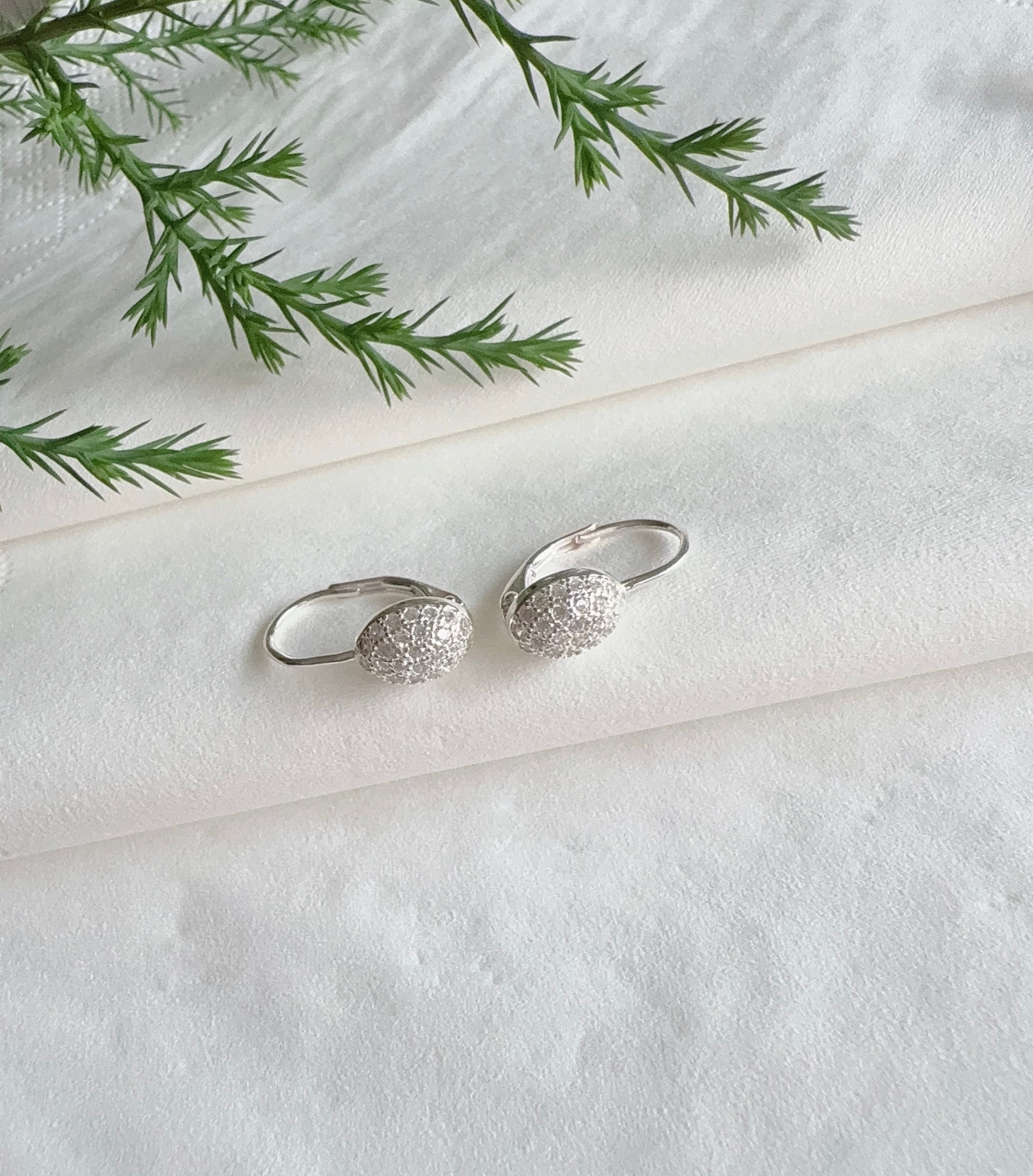 Aretes asa catalana bolita ovalada enjoye plata 935