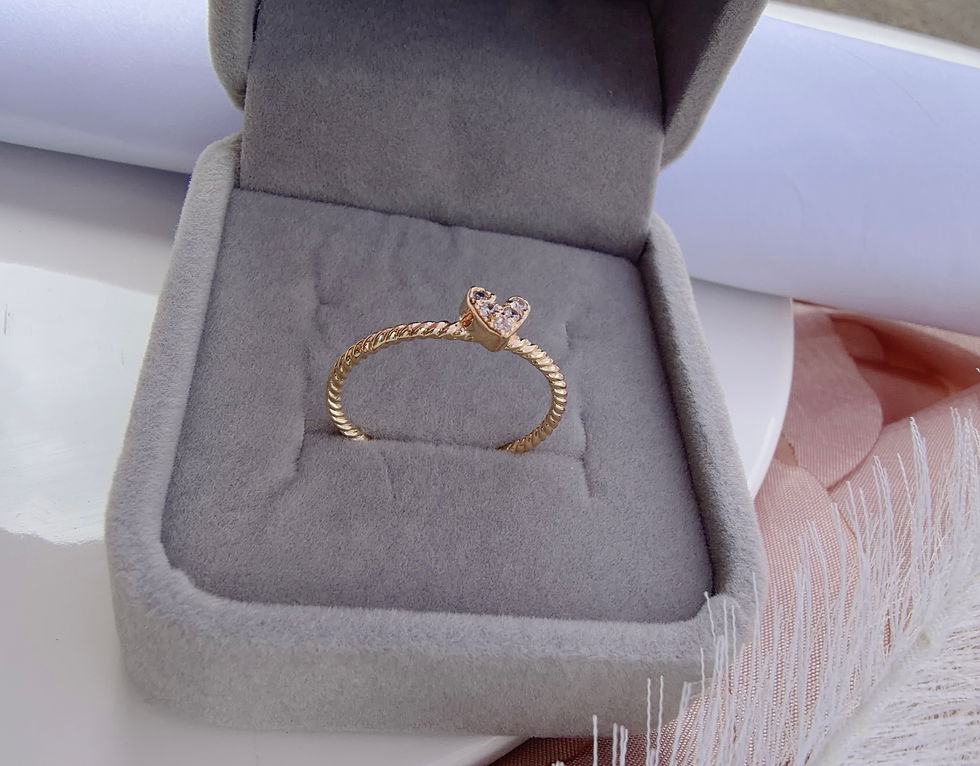Miniatura: anillo corazon aro labrado oro 18k