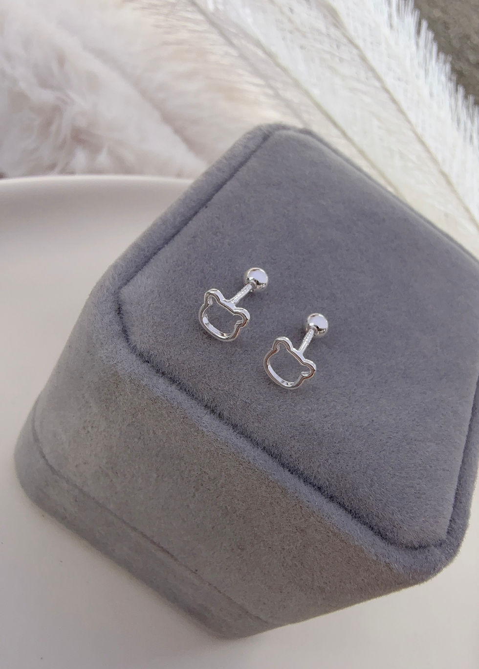 Miniatura: Aretes ortopédicos seguro bolitas silueta cabeza osito  plata 925