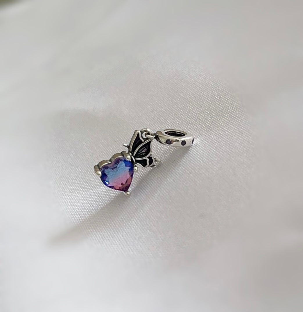 Charm colgante corazón y mariposa, color en degrade plata 925 Pand