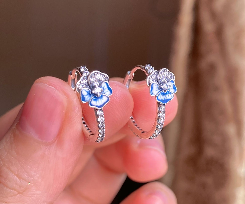 Miniatura: Argolla Huggies flor pensamiento azul plata 925