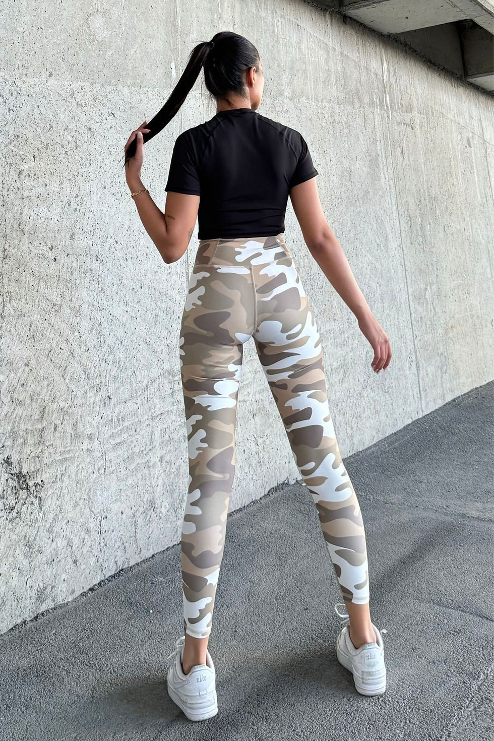 Миниатюра: Лосини утягуючі Beavissport Nude camouflage 