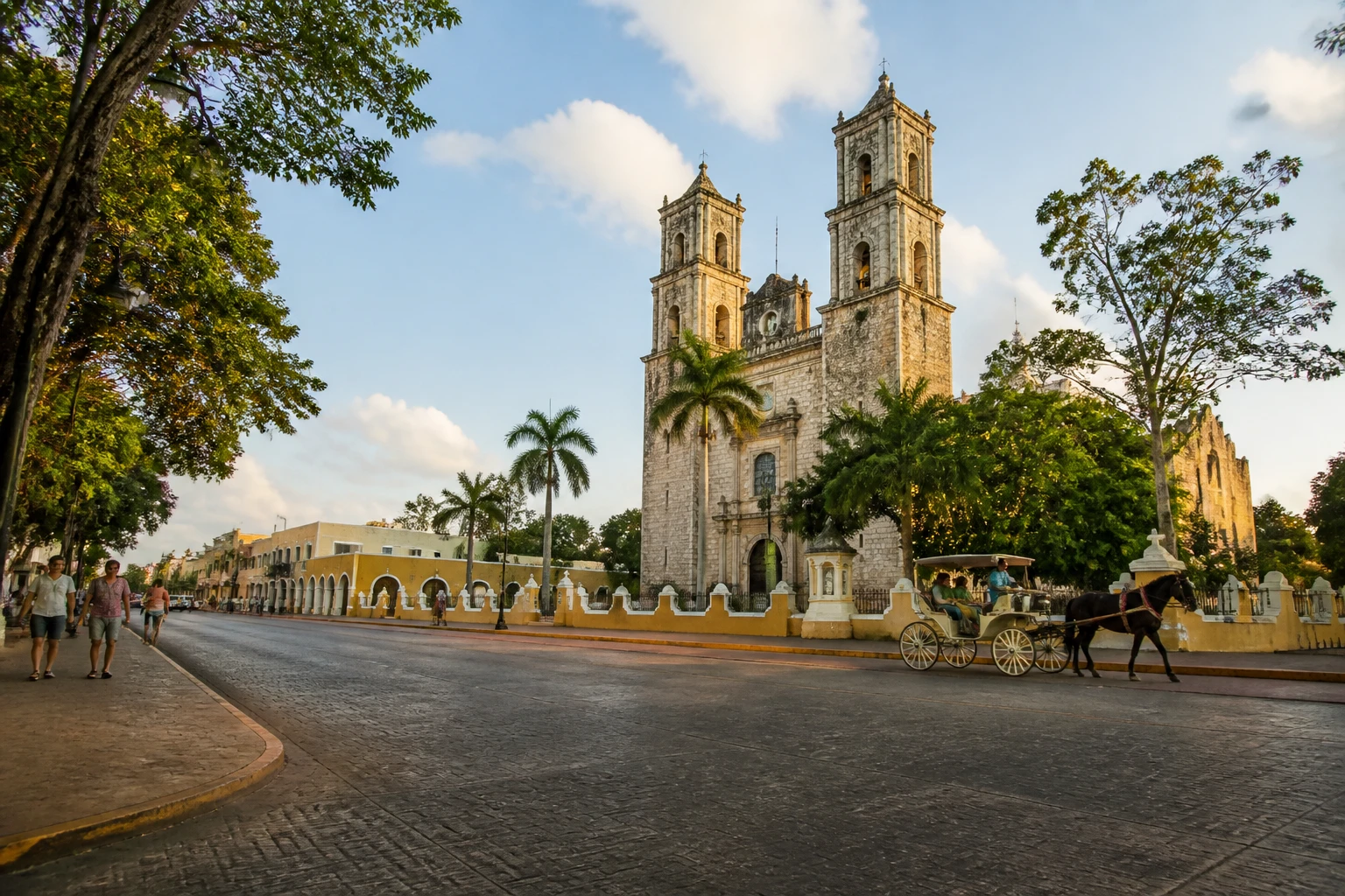 Representative historic city destination overview of Merida and the Yucatan in Mexico, showing heritage-scale streetscape, regional architecture, and natural light rather than an exact landmark view.