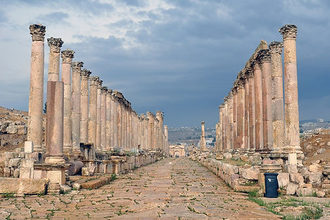 the colonnaded ancient ruins of Jerash, Jordan, a destination or experience featured on the Jordan Escape tour