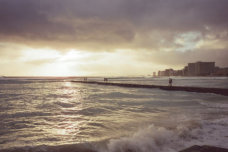 Waikiki Beach, Honolulu, a destination or experience featured on the Grand Hawaii Vacation Globus tour
