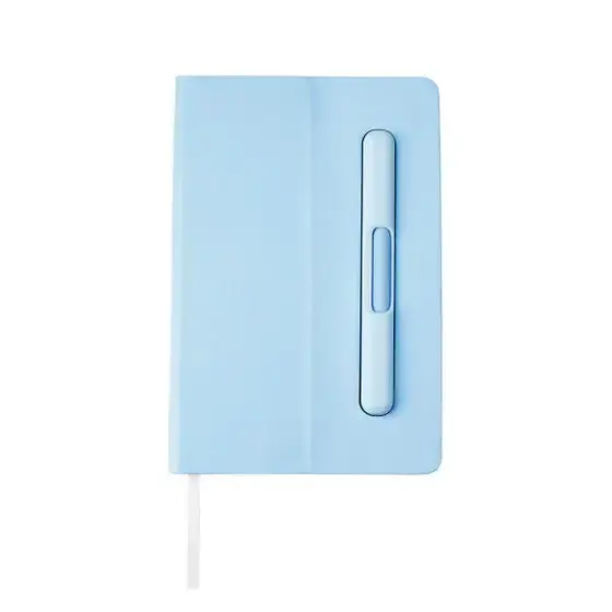 Miniatura: Libreta promocional Lyrika en posición como soporte para smartphone