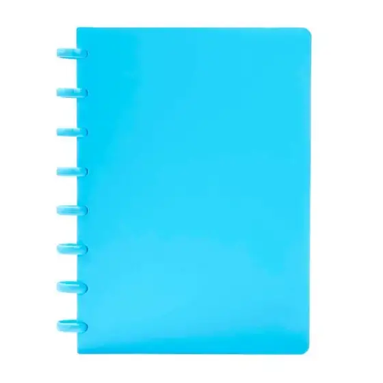 libreta con cubierta plástica y espiral desmontable
