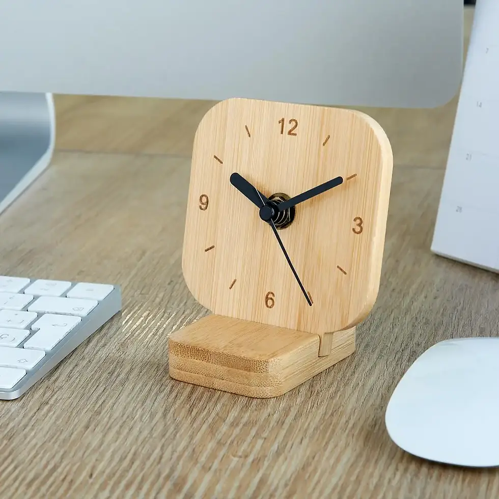 Thumbnail: reloj corporativo de bambú para oficina