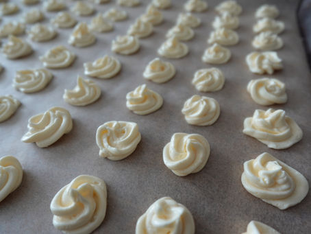 The Real Reason You Keep Craving Sugar