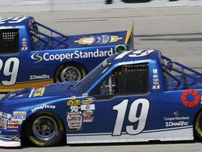 Briscoe and Cindric Claim Top-10 Finishes at Iowa