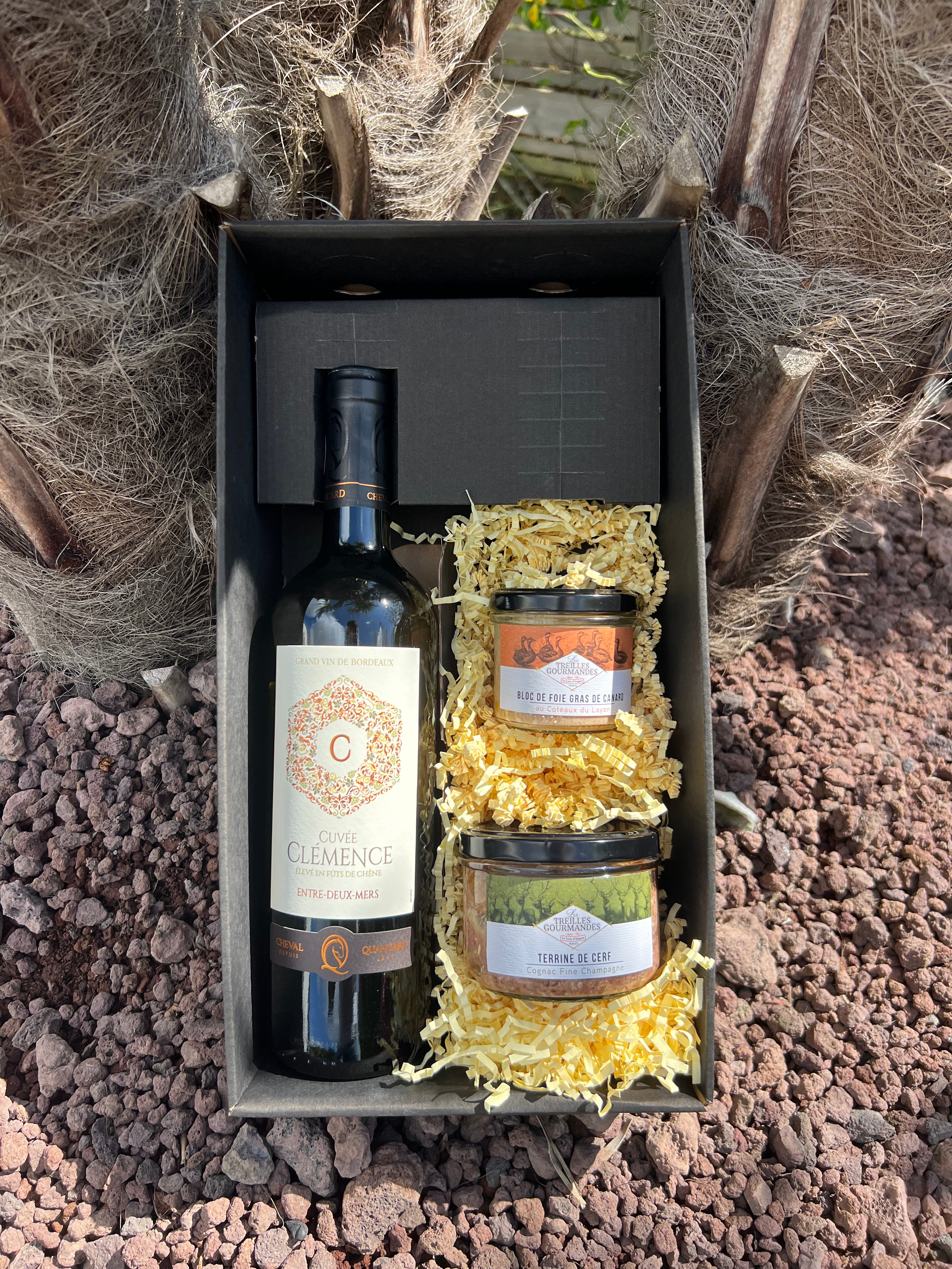 Coffret 3 - 1 bouteille + 2 épiceries