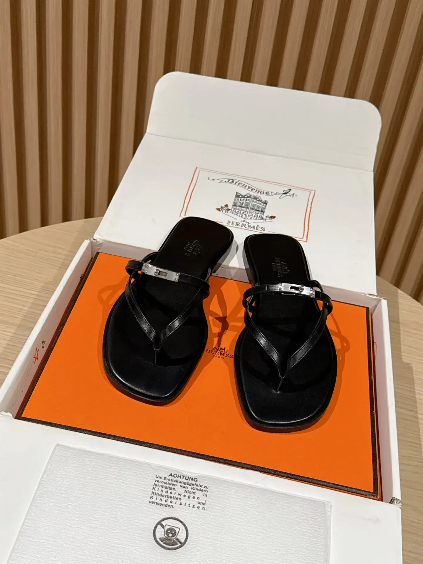 Mules Hermès 