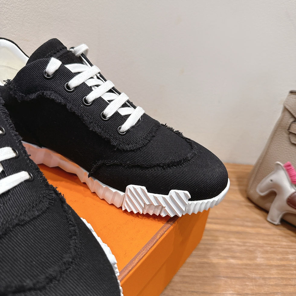 Miniature : Baskets Hermès 