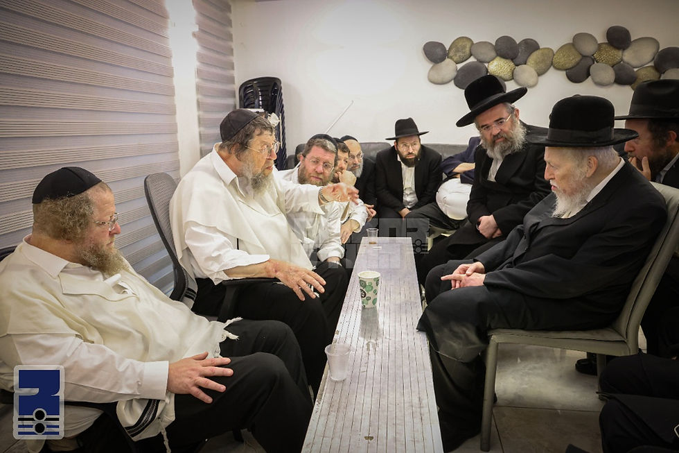 ניחום אבלים ביי הגאון ר' שלום בער סורוצקין ראש ישיבת עטרת שלמה על פטירת אמו הרבנית ע"ה | בילדער