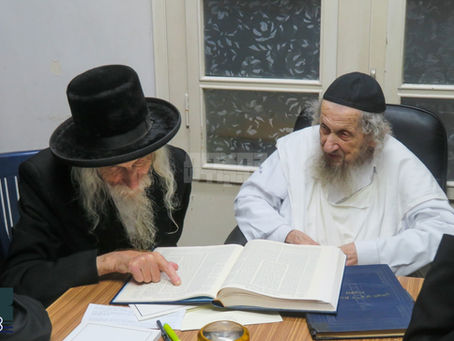 ווידיאו: האד' מסטריקוב באזוכט ביי ש"ב הגאון הגדול ר' דוב לאנדא ראש ישיבת סלאבאדקע נו״נ לצדיקי בית סטריקוב