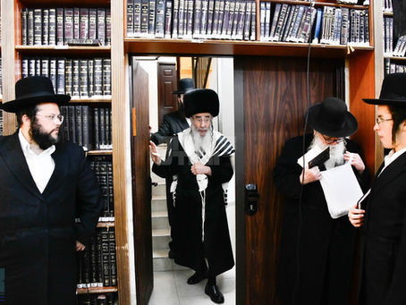 שמחת הברית פון איר אייניקל ביי האד' מאלכסנדר; אונטערשטע שמחה אין אלטן ביהמ"ד