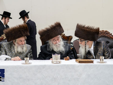 קיים את הילד הזה: שמחת הברית בחצרות הקודש טשערנאביל - קאסאן לעיקוואד - פארשעי