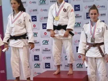 Swann sur le podium aux championnats de France