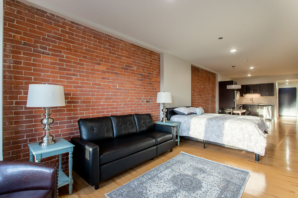 1331 Elm St Manchester NH-23.jpg